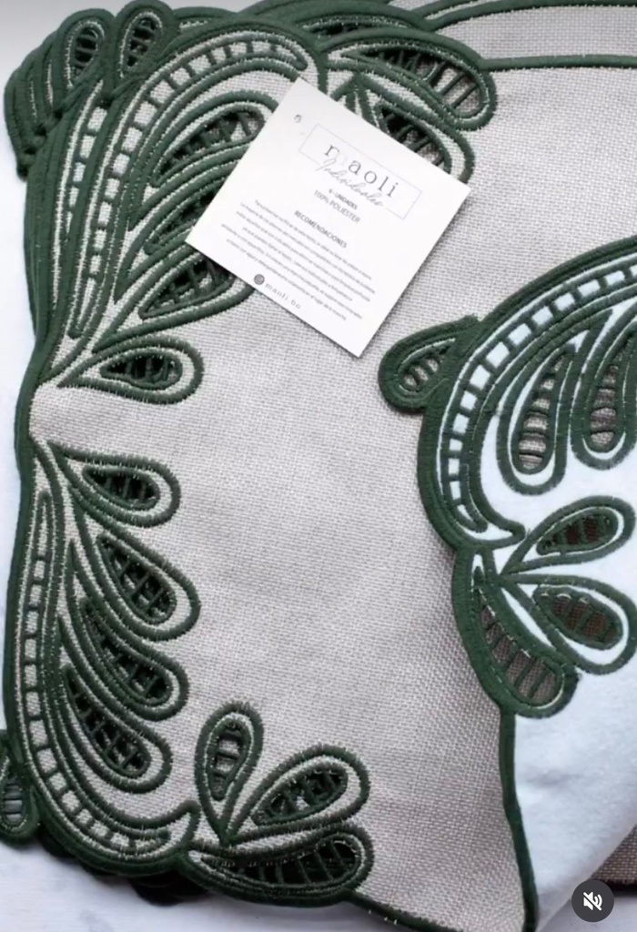 MAOLI-ENCAJE-VERDE-0-SET AMERICANO DE 6 INDIVIDUALES