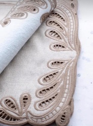 [207367] MAOLI-ENCAJE-CREMA-0-SET AMERICANO DE 6 INDIVIDUALES